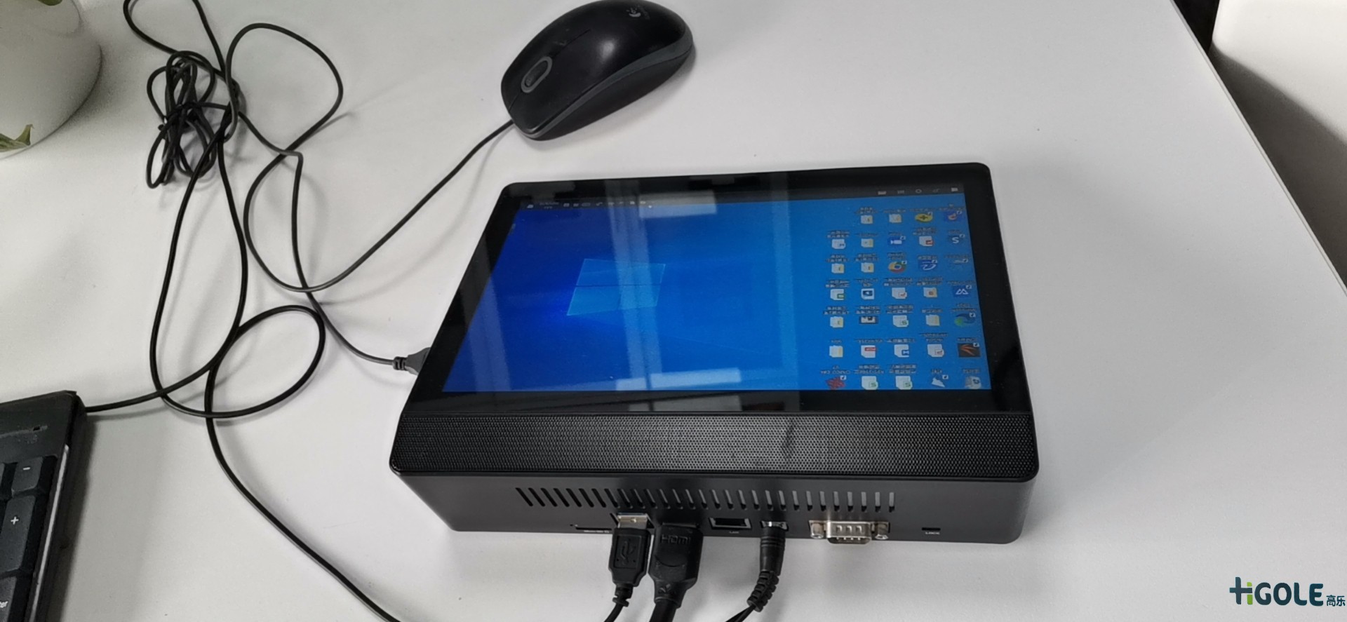 工業(yè)平板電腦一體機